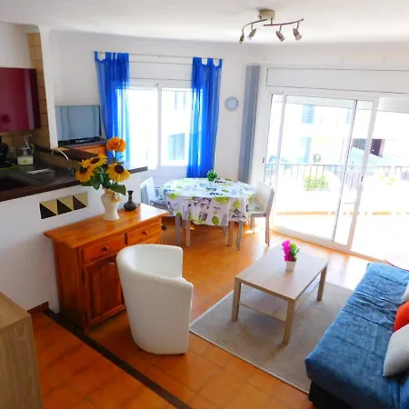 Gmid Immo A226 Moli De Vent 1 Appartement Roses